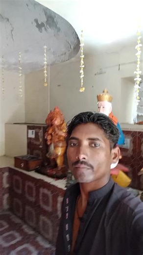 Tarachand kumar (@tarachand98546)’s videos with Mata Rani Ka Dar - Alok Singh