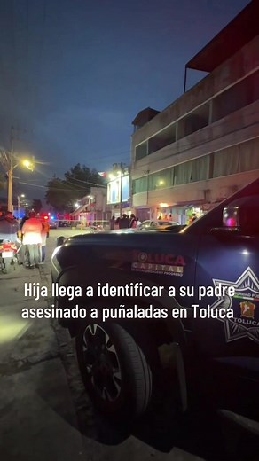 Luis Arturo de 53 años, falleció después de ser atacado con arma blanca en el pecho y abdomen, los responsables huyeron en la delegación de Santa Ana Tlapaltitlán, junto a una iglesia, la tarde del miércoles 30 de julio. #PresadelaAmistad #Libertad #Independencia #Apuñalado #LuisArturo #Hija #SantaMaríaZozoquilpan #FGJEM #SSEM #Riña #miercoles #CruzRoja #LuisArturo
