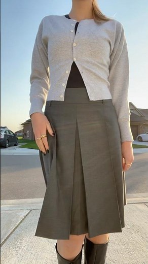 It’s giving sexy librarian #fyp #fashion #outfit #shortsfeed #fashiontips #fallfashion #outfitideas