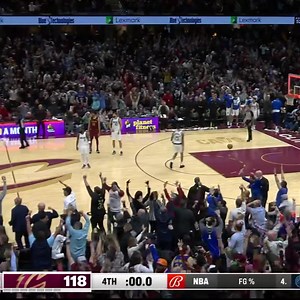 One of the most clutch moments in recent history. Max Strus made 5/5 threes in the final 3:42 minutes, including the game winner Form beyond half-Court. 🔥 | Open Court