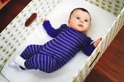 Why you should put your baby in a box. | HuffPost
