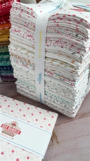 🌸 Buzz into creativity with the Bee Bundle Limited Edition by Lori Holt! 🌼 Dive into a world of charming prints, bright colors, and endless inspiration. Perfect for quilting, sewing, or adding that vintage Lori Holt touch to any project. 🐝 Grab yours before it’s gone – these bundles are as sweet as honey but won’t last long! 🍯 ✨ Limited edition, unlimited charm! ✨ | Fat Quarter Shop