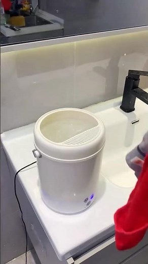 "Unboxing the Smallest Washing Machine Ever! 📦"#mini #washing #machine #washingmachine #tech #tools