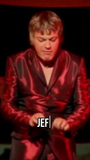 Eddie Izzard on Reels