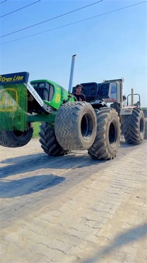 Rohit deshwal 🤔😱 ने फिर से 🚜 स्टंट कर दिया है 🔥 अब क्या होगा ❤️ देख ना 😮#trending #reels #automobile