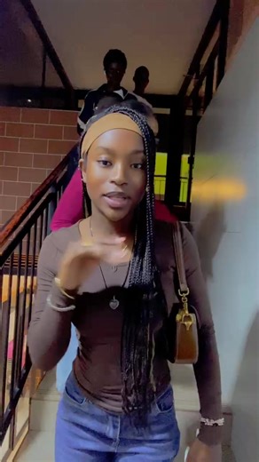 Vidéos de adja_365 (@adja_365) avec son original - adja_365