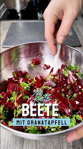 Rote-Beete-Salat mit Granatapfel, Honig & Walnüssen 😍