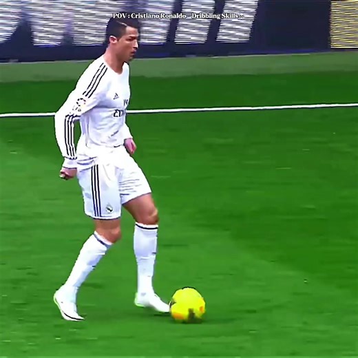Cristiano Ronaldo's Impressive Dribbling Skills