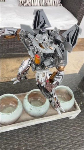 Starscream Leader CLASS 2010 hunt for the decepticons #transformers #linkinpark #starscream #music