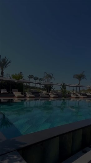 LIU Resort Side Откријте незаборавно искуство во Liu Resorts! Супер песочна плажа Супер модерен стил Супер 𝘽𝙚𝙖𝙘𝙝 𝘽𝙖𝙧, Омилен за парови и млади луѓе ================= Zbuloni një përvojë të paharrueshme në Liu Resort! Plazh me rërë te imët Stil super modern Super 𝘽𝙚𝙖𝙘𝙝 𝘽𝙖𝙧 I preferuari për çifte dhe të rinjtë ➡ www.savatours.online 📍 Savatours во Центар (Рекорд) 🟣 389 75 411 103 📍 Savatours во Аеродром (ТЦ Бисер) 🟣 389 70 225 070 #savatoursthehappymakers | Savatours MK