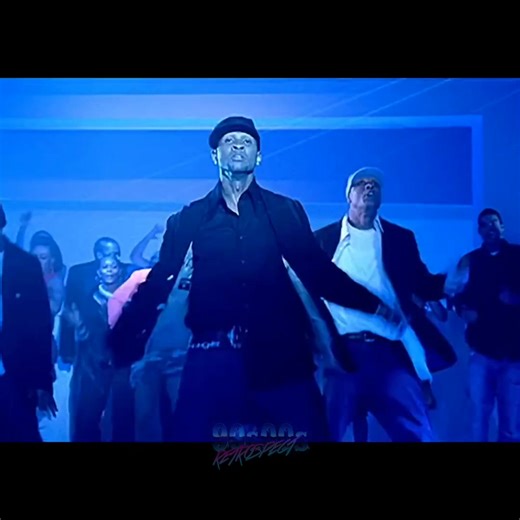 Usher - Yeah! ft. Lil Jon, Ludacris @retrospect90s00s _ #videooftheday #00smusic #00srnb #throwbackmusic #nostalgia #nostalgic #flashback #early2000s #early2000smusic #goodmusic #beyonce #realrnb #rnbmusic #oldschoolmusic #throwback #rnbjunkie | Retrospect 90s 00s