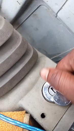 Vehicle Ignition Switch Interaction Explained