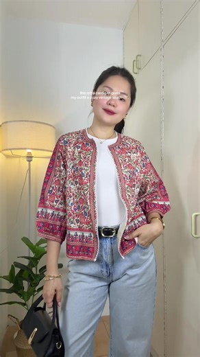 Cozy Vintage Style with a Retro Cardigan