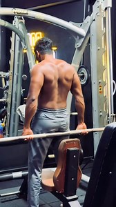 Behind-the-Back Barbell Shrug (Smith Machine) 🔥🔥 Target muscles • Upper trapezius (main) • Levator scapulae (assist) • Forearms (grip) #reels #viral #fitness #reel #natural #inspiration | K a v i s h k a R a n a s i n g h e