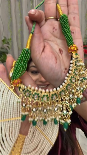 92K views · 309 reactions | #meesho ने jewellery problem solve करदी follow karke video share karna links mil jaenge ✅ . . . #meeshoapp #meeshoshopping #meeshofinds #necklace #jewellery #sets #wedding #festival #trending #shopping #trendingreels #haul #vaishalimitra #explore #explorepage | Vaishali Mitra Ka Fashion Dose | Facebook