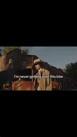 Homewrecker: New Music Video by Sombr