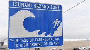 Eruption et tsunami dans le Pacifique: des dégâts importants aux Tonga (vidéos)