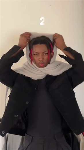 3 Easy ways to wear your scarf this winter❄️ #Tutorial #scarf #hack #OOTD #fashion