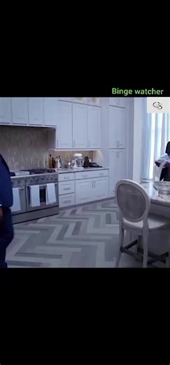 68K views · 956 reactions | TRES COOL SÉRIE TITRE :THE OVAL #serie #theoval #d'amour | Sy moussa | Facebook