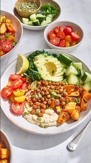 Sweet Potato Chickpea Buddha Bowl That’s Crispy & Creamy