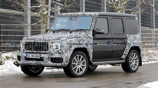 Mercedes G-Class Facelift Spied With Discreet Changes