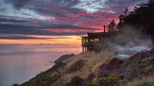 California hotels with the best amenities: top bar, restaurant, pool, and more revealed