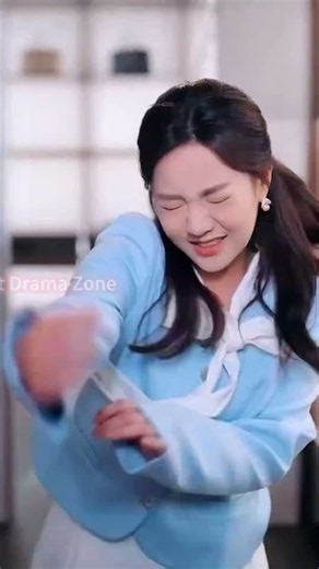 🥺Act weak, make she falls into his trap #DramaBox #dqs43 #shorts #cdrama #fyp #minidrama #shortdrama
