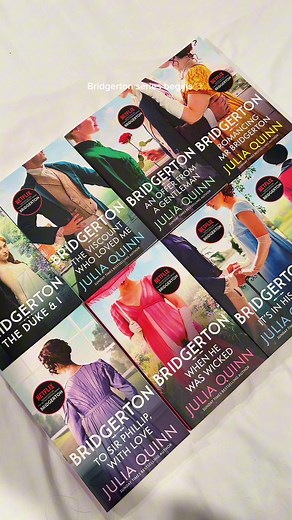 Reading All the Bridgerton Books from Start to Finish