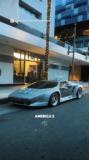 𝗟𝗔𝗦 on Instagram: "Vector W8: America’s 218 MPH Supercar You Forgot! The Vector W8 was America’s shot at dominating supercars—packing 650 HP, a carbon-Kevlar body, and a 218 MPH top speed before Bugatti even existed! With aerospace tech and a twin-turbo V8, this beast was built to crush Europe! . . #vectorw8 #supercar #americanmuscle #fastcars #rarecars #carsofinstagram #v8power #classiccars #hypercar #automotivehistory #forgottenlegends #exoticcars #speedking #carenthusiast #90scars #boosted