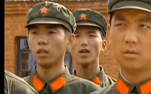 70年代解放军训练生活场景