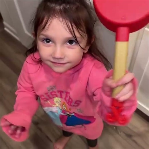 Microwaving Ziploc Bags: What Happens Next Will Surprise You #MicrowaveHack #KitchenExperiments