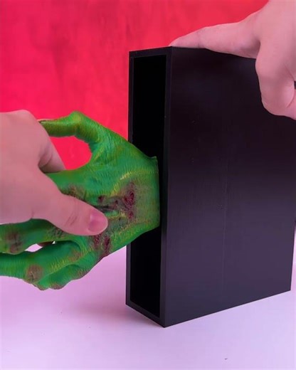 Creeping In Book Nook