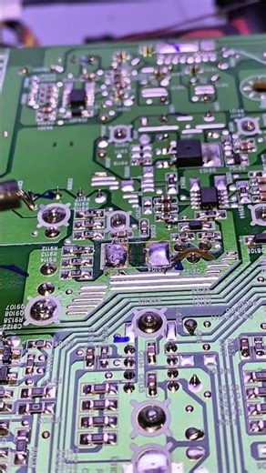 Good idea. Replacing the SMD diodes with rectifier diodes. #diode #components #power #repair #tv