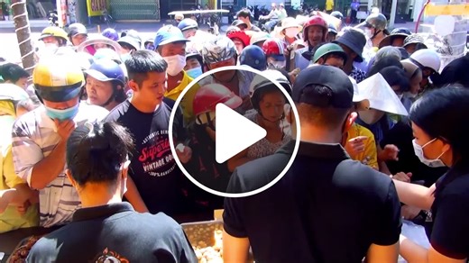 Best Random Acts of Kindness Compilation   One Hour of Feel-Good Moments - 031 - NewsBreak