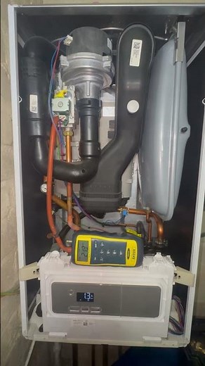 Vaillant ecoFIT Pure combi boiler F28 fault code