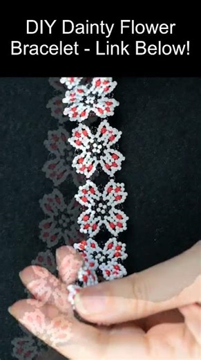 Dainty Beaded Flower Bracelet - Step by Step #diy #beadedbracelet #tutorial