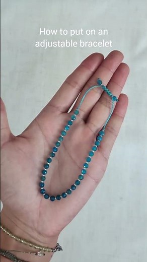 How to easily put on an adjustable bracelet ✨ #adjustablebracelet #howto #gemstonejewelry