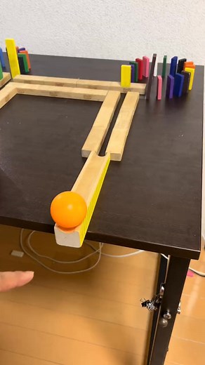 Marble chain reaction on a table #marblerun #rubegoldberg #rubegoldbergmachine #dominos #ピタゴラスイッチ #asmr | Trickshort & Marble Run