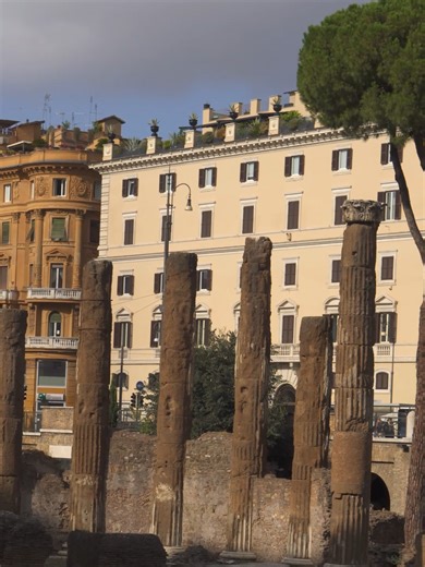 Exploring Julius Caesar's Assassination Site in Rome