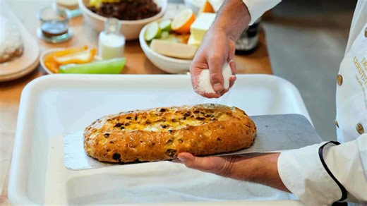 German bakers bring Christmas specialty to life with rich tradition and sweetness