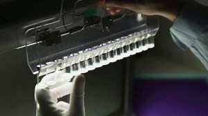 코로나19 백신이 만든 신기록...첫 mRNA 백신·최단 기간 개발