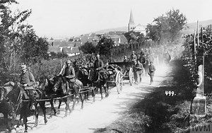 Voices of the First World War: Into Battle