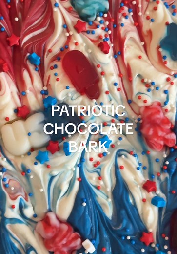 Patriotic Chocolate Bark Recipe for 4th of July (Easy)