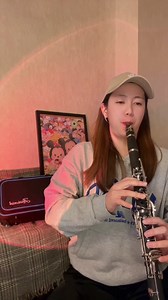 B-Flat Clarinet Black Ebonite Clarinet For Student Beginner, With Nickel-plated Keys,Belt, Joint Grease, White Gloves, Soft Polishing Cloth, 8 Mouthpiece Cushion, Hard clarinets