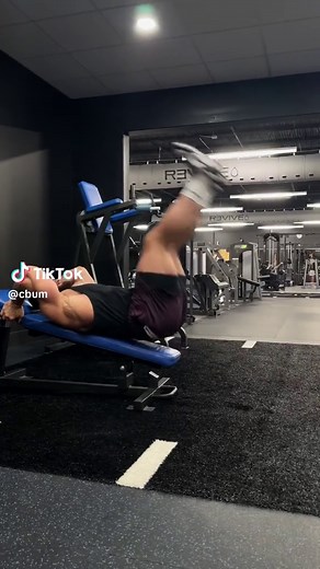 Rocky 4 Abs Workout Table Challenge