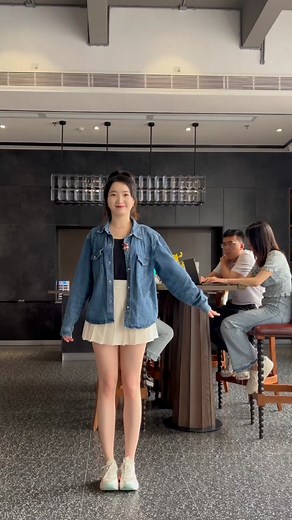 Cartoon Dancing Trend: Dance Challenges and Anime Moves