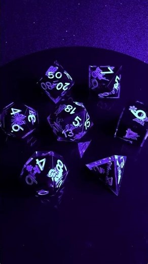 Unique cool luminous dnd dice: black resin butterfly flower fluorescent green dice set