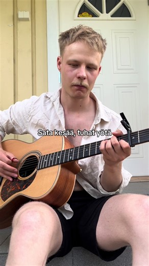 Sata kesää, tuhat yötä - Kesäbiisi videolla