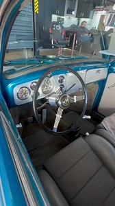 This ‘72 had that shitty progressive carb. Not any more. 40 Weber clones. This 1641cc never ran better. This is a new bug to the chino area. You should start seeing it around. #happy #monday | King VW