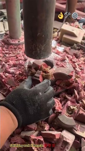 Copper wire work : Breaking insulator to getting copper wire